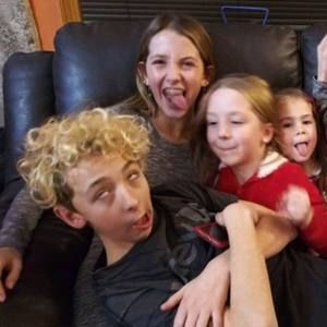 Meet your Posher, Joanne